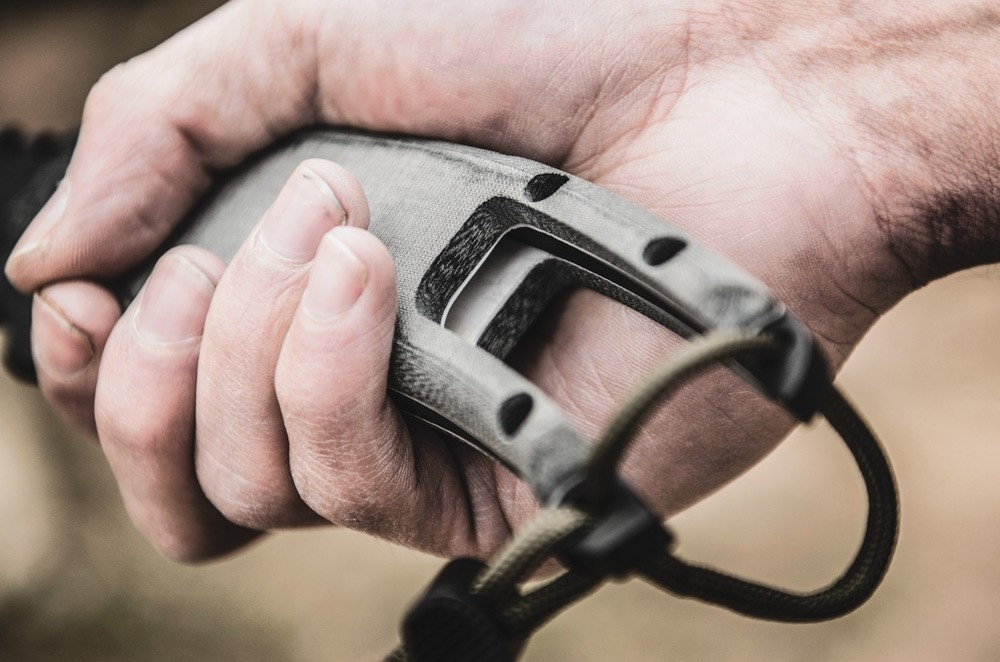 TOPS Black Linen Micarta STEEL EAGLE 107C XX - Image 5