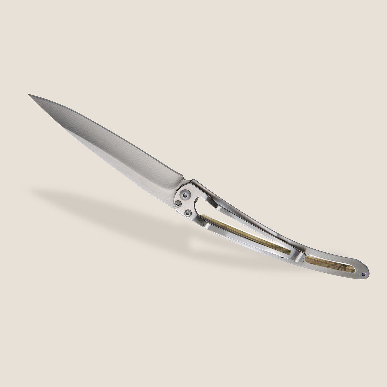 Deejo Printed Aluminum Frame Lock Grizzly Bear Etch - Image 3