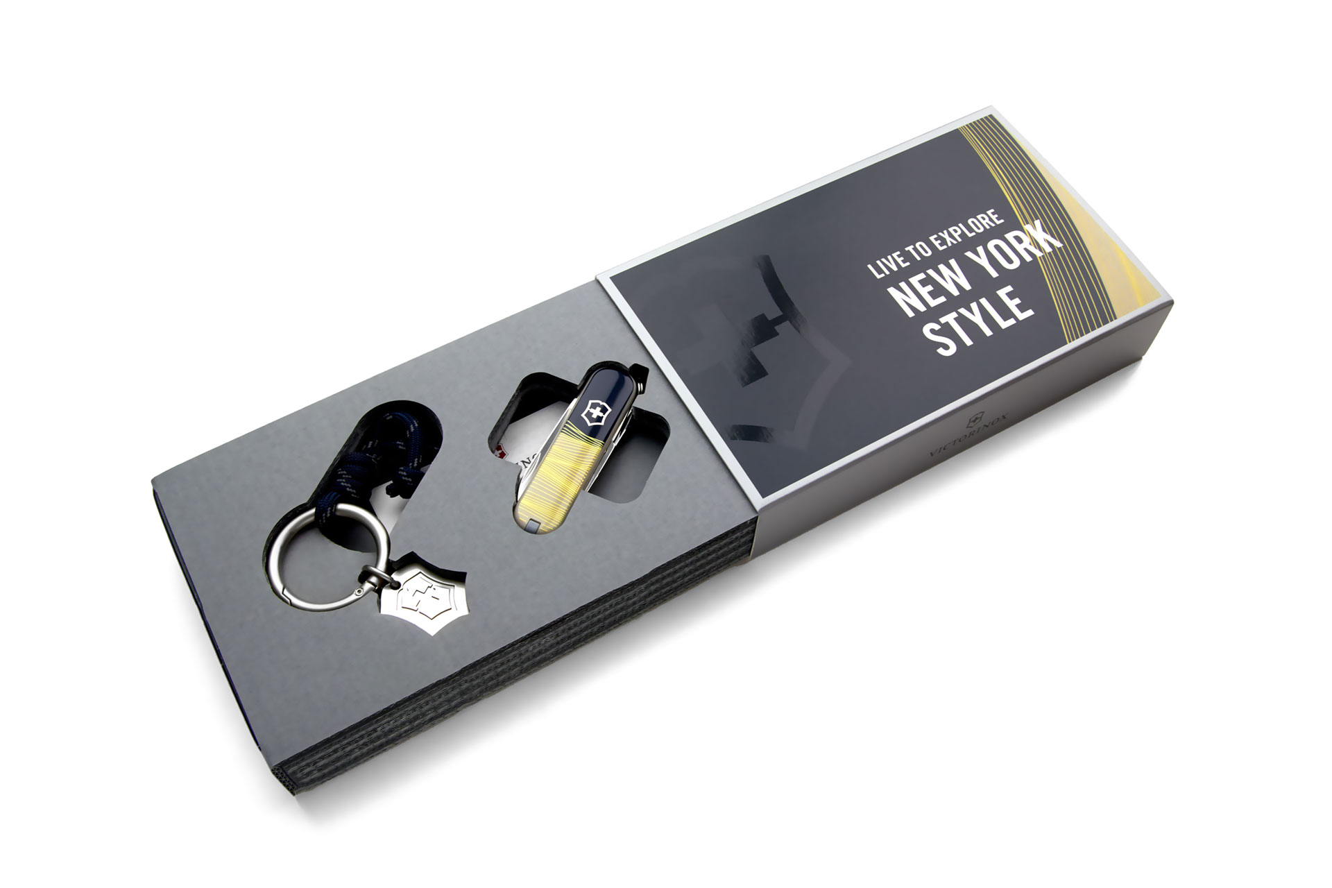 Victorinox "Live to Explore Collection" New York Style Classic SD - Image 3