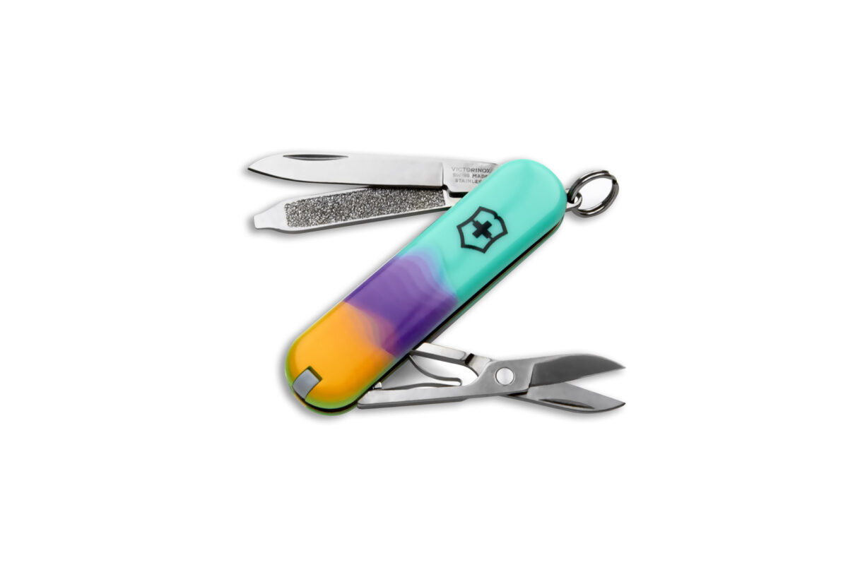 Victorinox “Live to Explore Collection” Sydney Style Classic SD