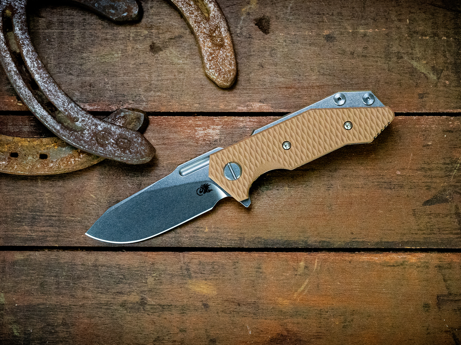 Rick Hinderer Coyote G10 Stonewash Halftrack Magnacut